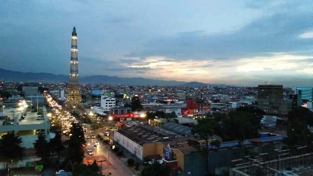 Apartamento 1007 Cortijo Reforma zona 9 Guatemala